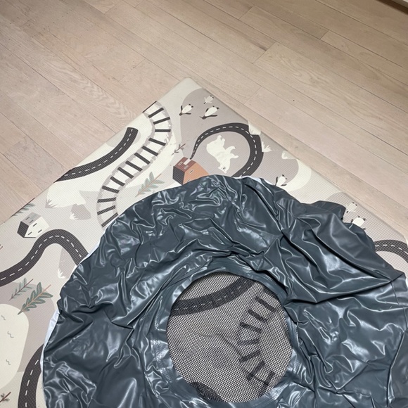 River Run Float - Picture 3 of 6